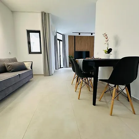 Apartment Santa Quaranta 2